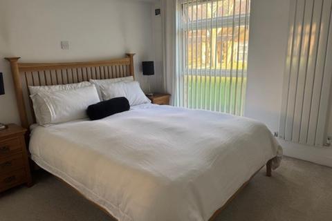 56 Buckingham Avenue, Perivale, Greenford, UB6 7RB