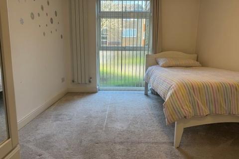 56 Buckingham Avenue, Perivale, Greenford, UB6 7RB