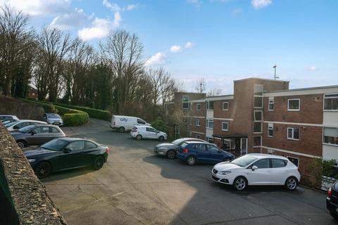 2 bedroom apartment to rent, Green Hill Gate,  High Wycombe,  HP13