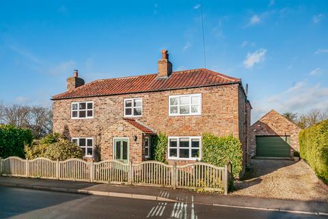 3 bedroom cottage for sale, Foston-On-The-Wolds, Driffield YO25 8BJ