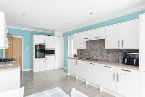 17 Cheddington Road, Bournemouth, BH9 3NB