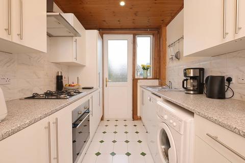 4 Broomhouse Path, Edinburgh, EH11 3UL