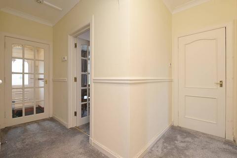 4 Broomhouse Path, Edinburgh, EH11 3UL