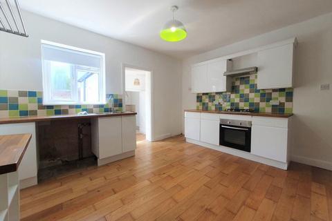 2 bedroom house to rent, Little Common Road, Bexhill on Sea