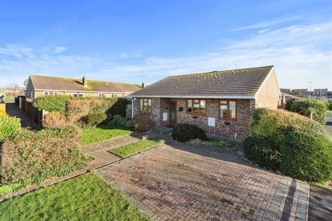 3 bedroom detached bungalow for sale, Ladycross Close, Seaford