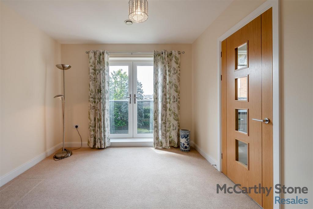 8650803-interior15.jpg