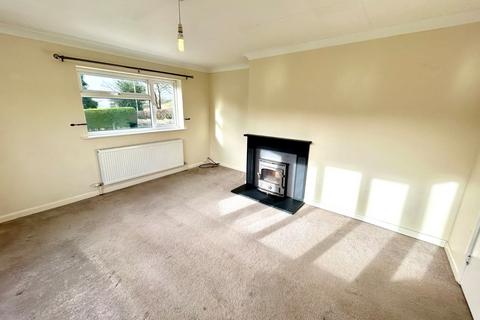 3 bedroom bungalow to rent, Garreg View, Dolfor, Newtown, Powys, SY16