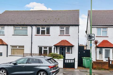 3 bedroom terraced house for sale, Green Wrythe Lane, Carshalton SM5