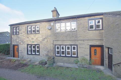 3 bedroom character property to rent, Stainland Dean,