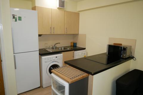 3 bedroom apartment to rent, Hoopern Street, Exeter EX4