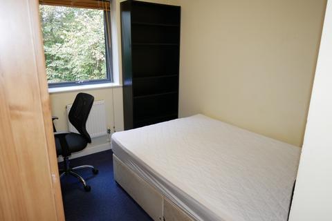 3 bedroom apartment to rent, Hoopern Street, Exeter EX4