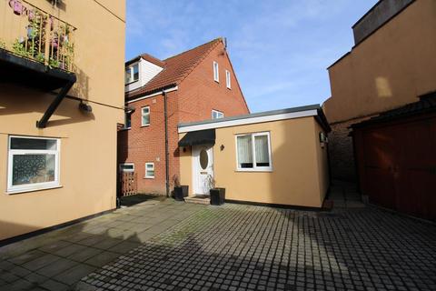 3 bedroom maisonette for sale, Robertson Road, Easton, Bristol, BS5 6JZ