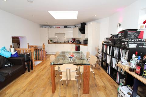 3 bedroom maisonette for sale, Robertson Road, Easton, Bristol, BS5 6JZ