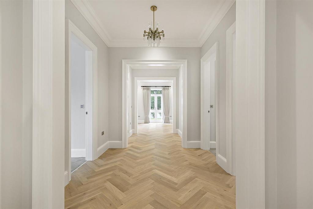 Hallway.jpg