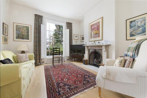 3 bedroom house for sale, Rochester Road, London