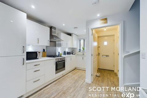 7 Mill Mead, Overton, Basingstoke, RG25 3FD