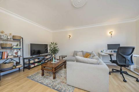 1 bedroom flat to rent, Clapham Park Road, London SW4