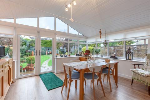 3 bedroom link detached house for sale, Barns Lane, Burford, Oxfordshire, OX18