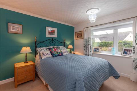 Briarfield Barns Lane, Burford, OX18 4NE