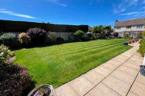 5 bedroom detached house for sale, Glengarry Way, Christchurch BH23
