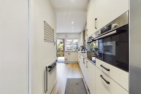 19 Arlingham Road, Tuffley, Gloucester, GL4 0LX