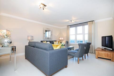 3 bedroom apartment to rent, St Johns Wood Park, London, NW8