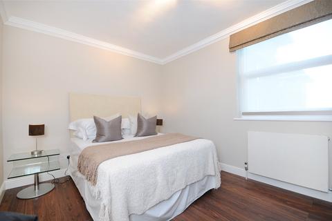 3 bedroom apartment to rent, St Johns Wood Park, London, NW8