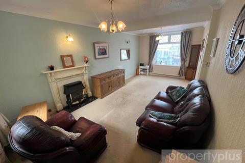 3 bedroom terraced house for sale, Dinam Park Avenue, Ton Pentre - Ton Pentre