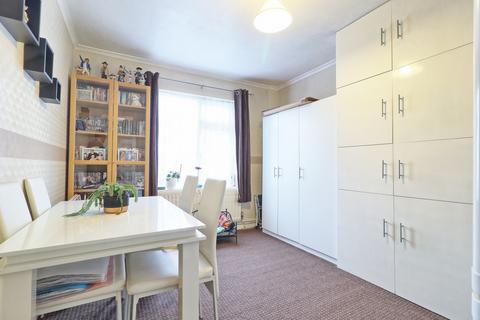 60 River View, Chadwell St Mary, Grays, RM16 4BD