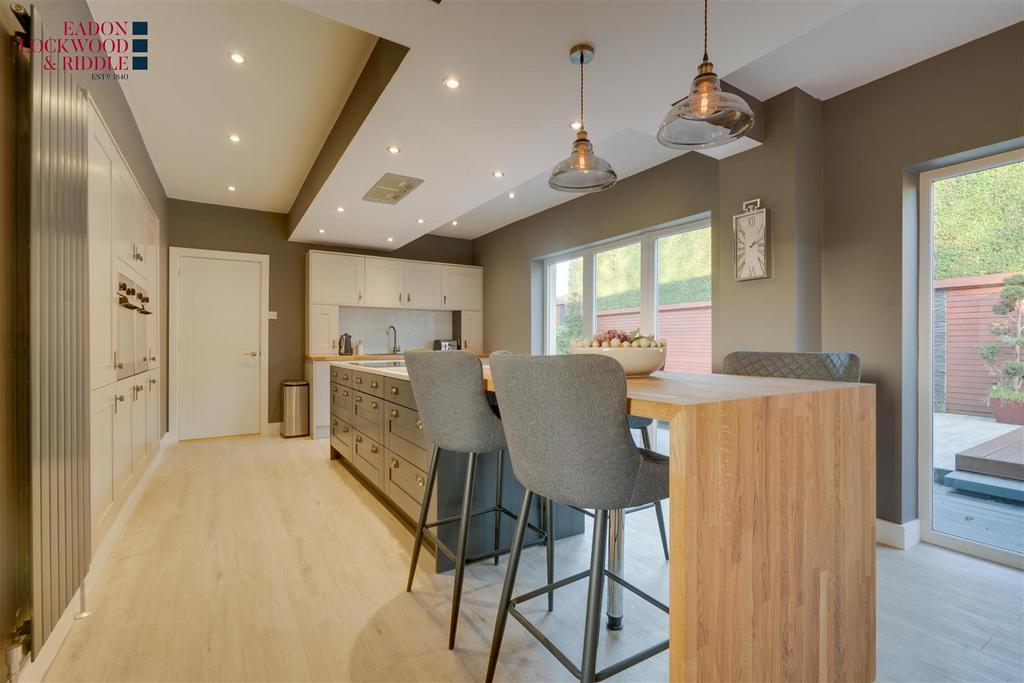Kitchen Breakfast Room