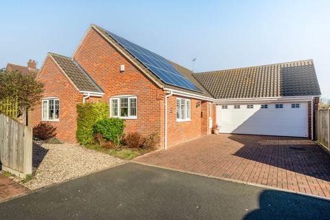 3 bedroom detached bungalow for sale, Old Tavern Close, Potter Heigham