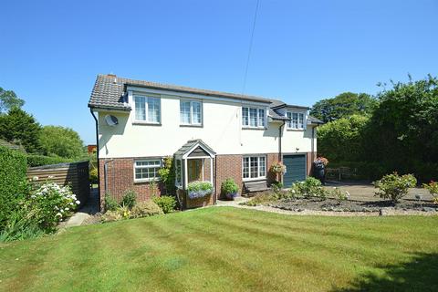 undefined, POPULAR VILLAGE LOCATION * WHITWELL
