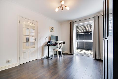 49 Hutton Village, Hutton, Brentwood, CM13 1RU