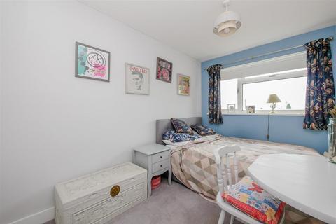 13 Blacklands Road, Benson, Wallingford, OX10 6NW