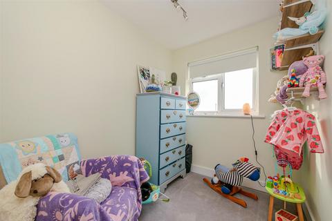 13 Blacklands Road, Benson, Wallingford, OX10 6NW