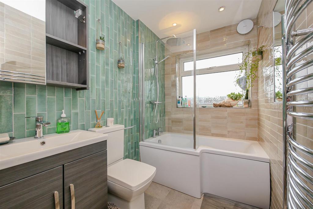 Family bathroom