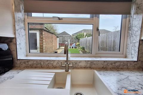 3 bedroom semi-detached house for sale, Figtree Walk, Dogsthorpe, Peterborough, PE1