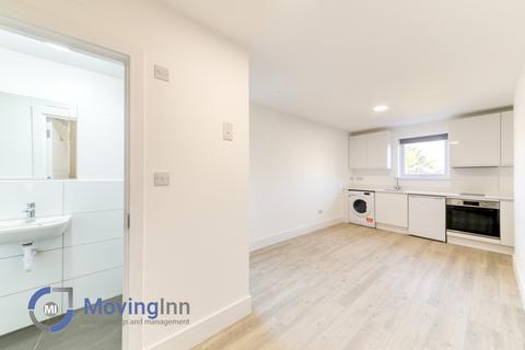 Studio to rent, St. German's Road, Forest Hill, SE23