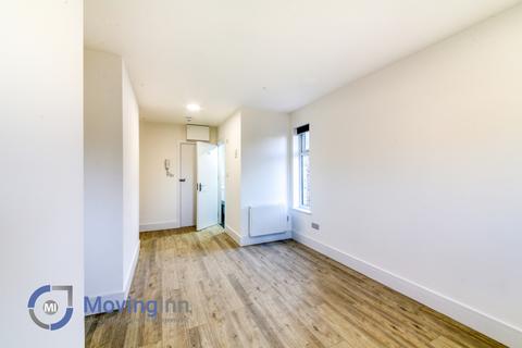 Studio to rent, St. German's Road, Forest Hill, SE23