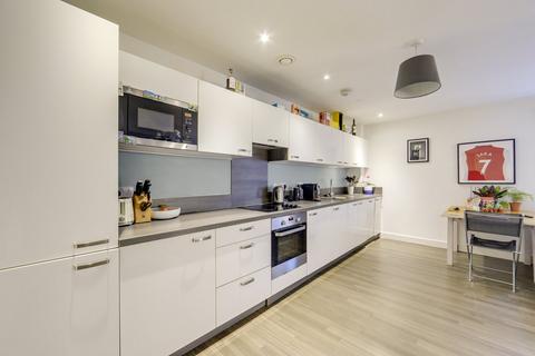 2 bedroom apartment for sale, Adenmore Road, Catford, London, SE6