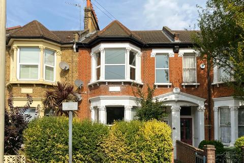 2 bedroom flat for sale, Davenport Road, Catford, London, SE6