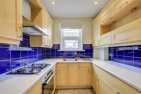 2 bedroom flat for sale, Davenport Road, Catford, London, SE6