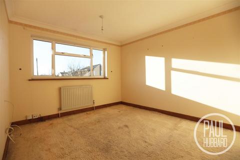 3 bedroom detached house for sale, Pinewood Gardens, North Cove, Beccles, NR34