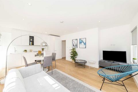 1 bedroom flat for sale, Haldane Road, London SW6