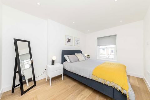 1 bedroom flat for sale, Haldane Road, London SW6