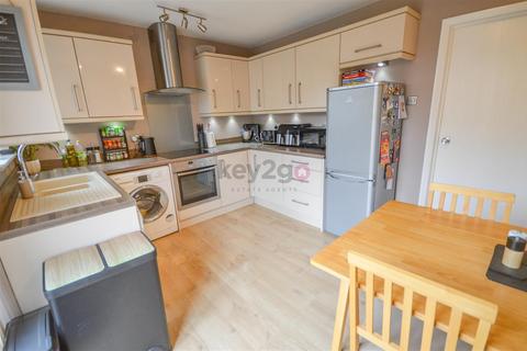 2 bedroom semi-detached house for sale, Batesquire, Sothall, Sheffield, S20