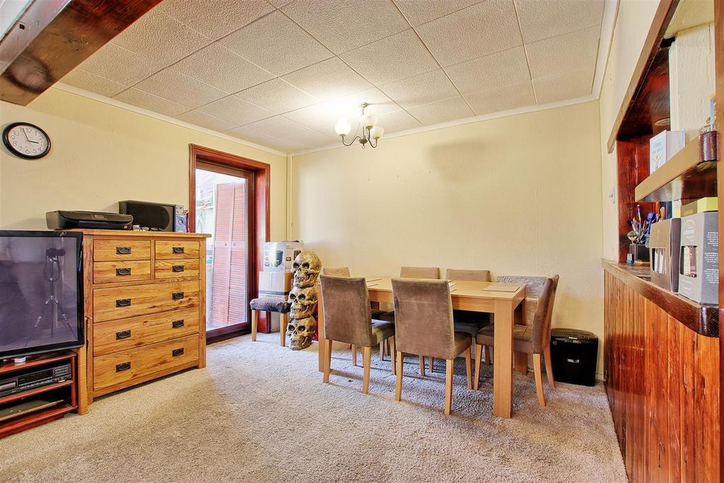 Dining Room.jpg