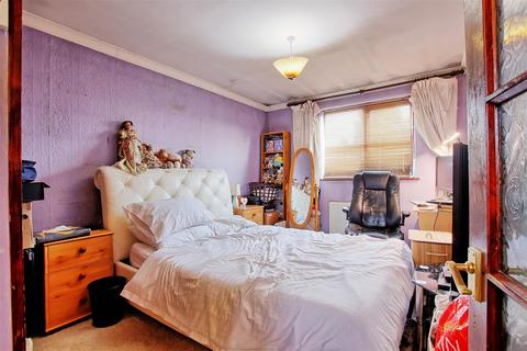 30 Cratherne Way, Cambridge, CB4 2LZ