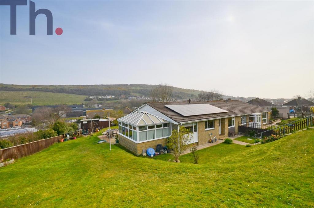 Garden with wonderful views.JPG