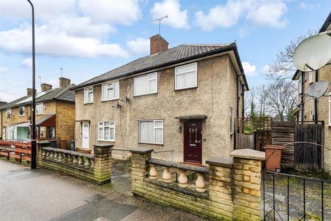 3 bedroom semi-detached house for sale, Withy Mead, London E4